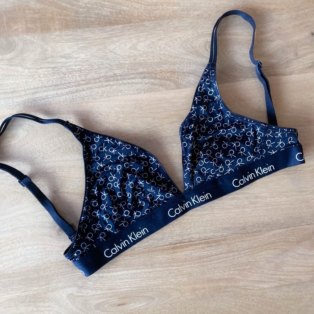 Calvin Klein CK ONE Pattern Black Triangle Bralette Size S Wireless